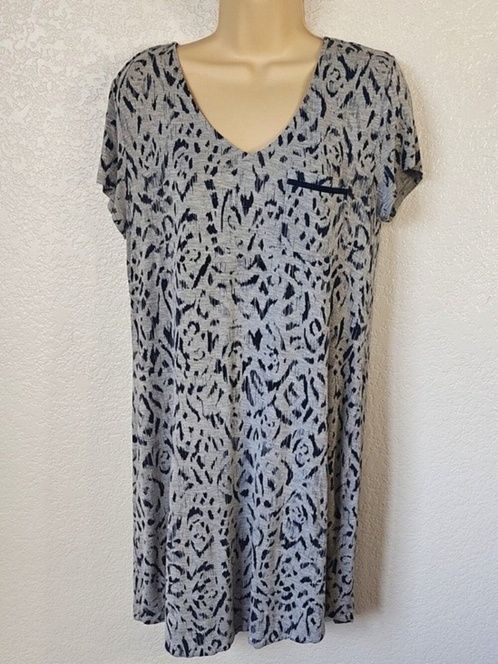 Soma Size S Pajama Sleepshirt Nightgown Cool Nights Gray & Navy